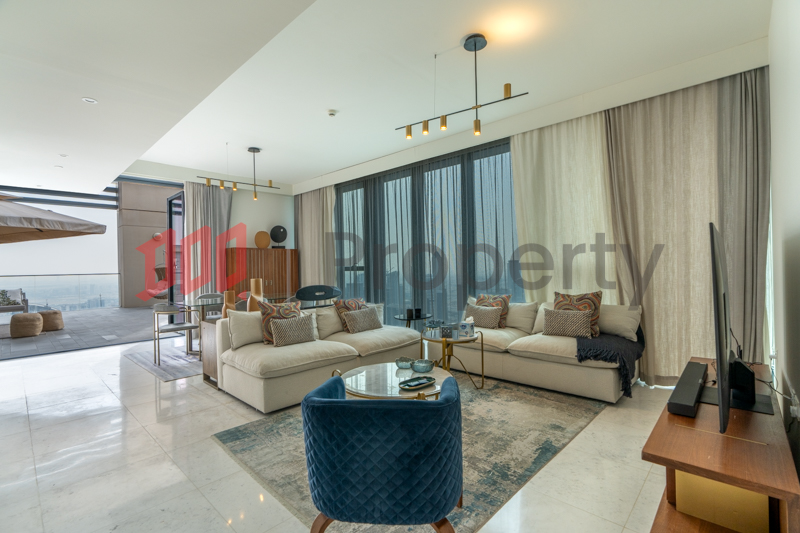 Penthouse | Sea and Burj Khalifa Views | Vacant